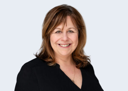 Lisa Walton headshot
